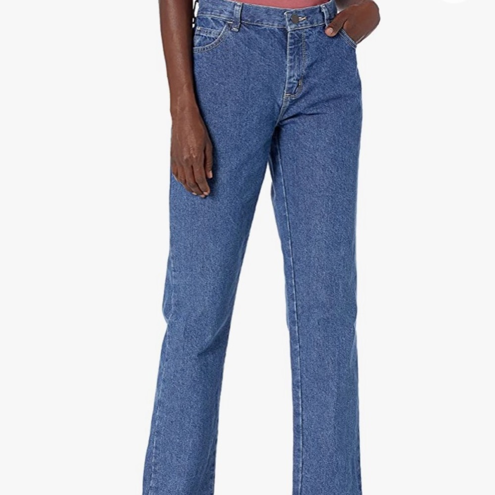 Lee Women's Relaxed Fit All Cotton Straight Leg Jean Size 10 Long